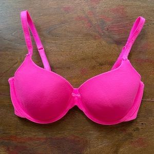 Victoria Secret Lined Demi 34D Bra